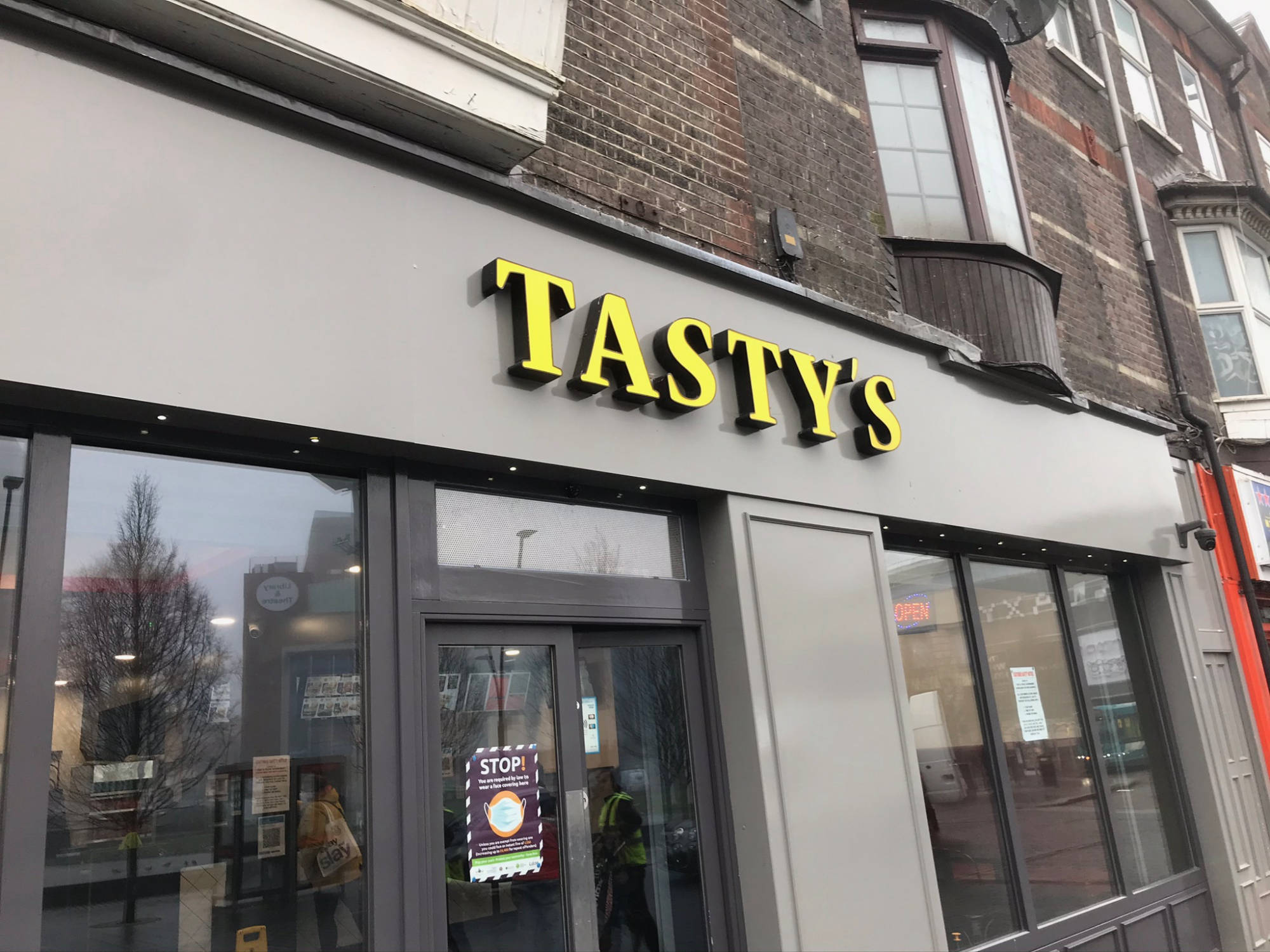 3d letter restaurant sign 