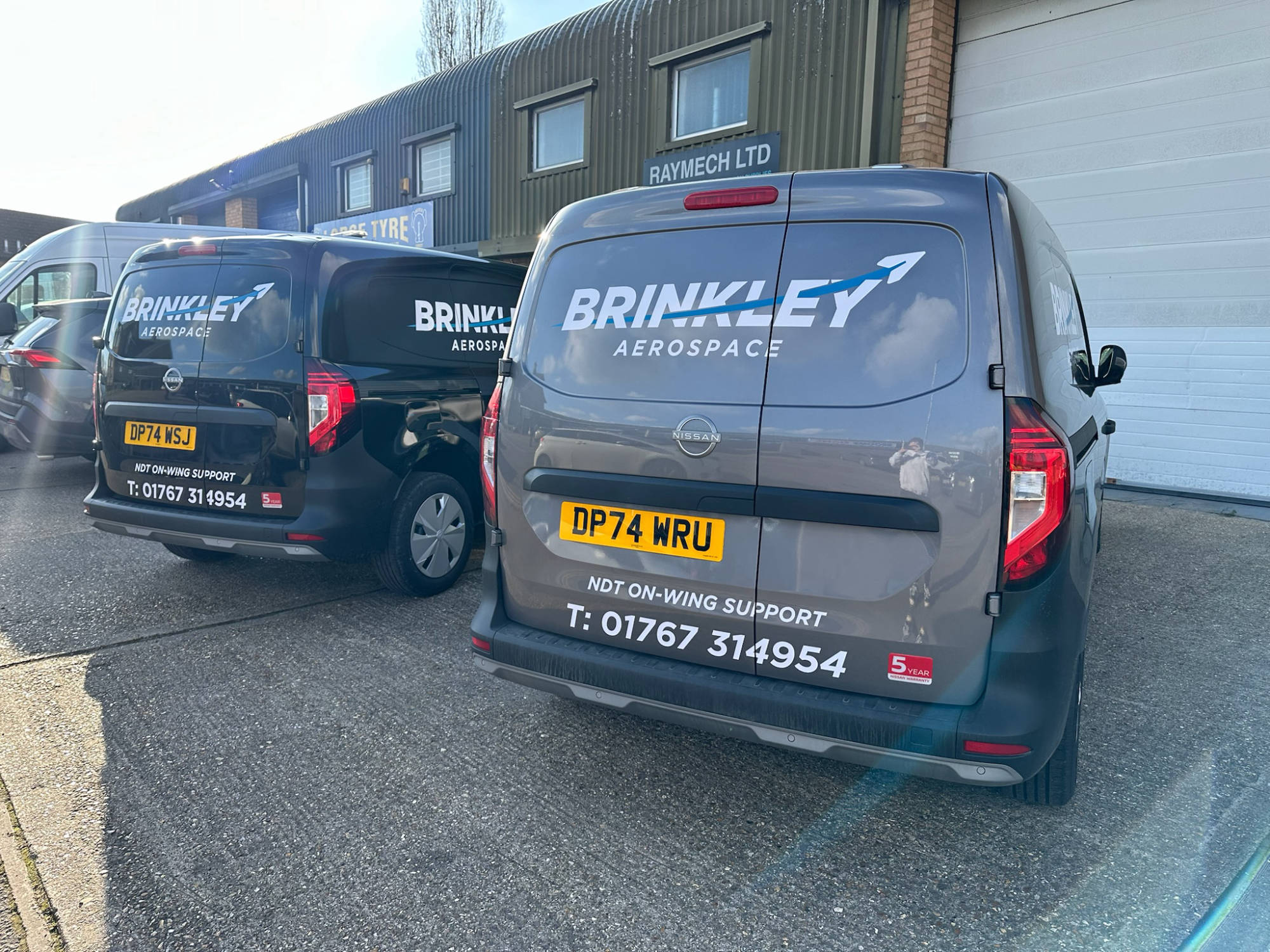 VEHICLE GRAPHICS