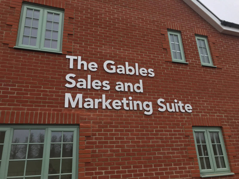 construction aluminium signage 