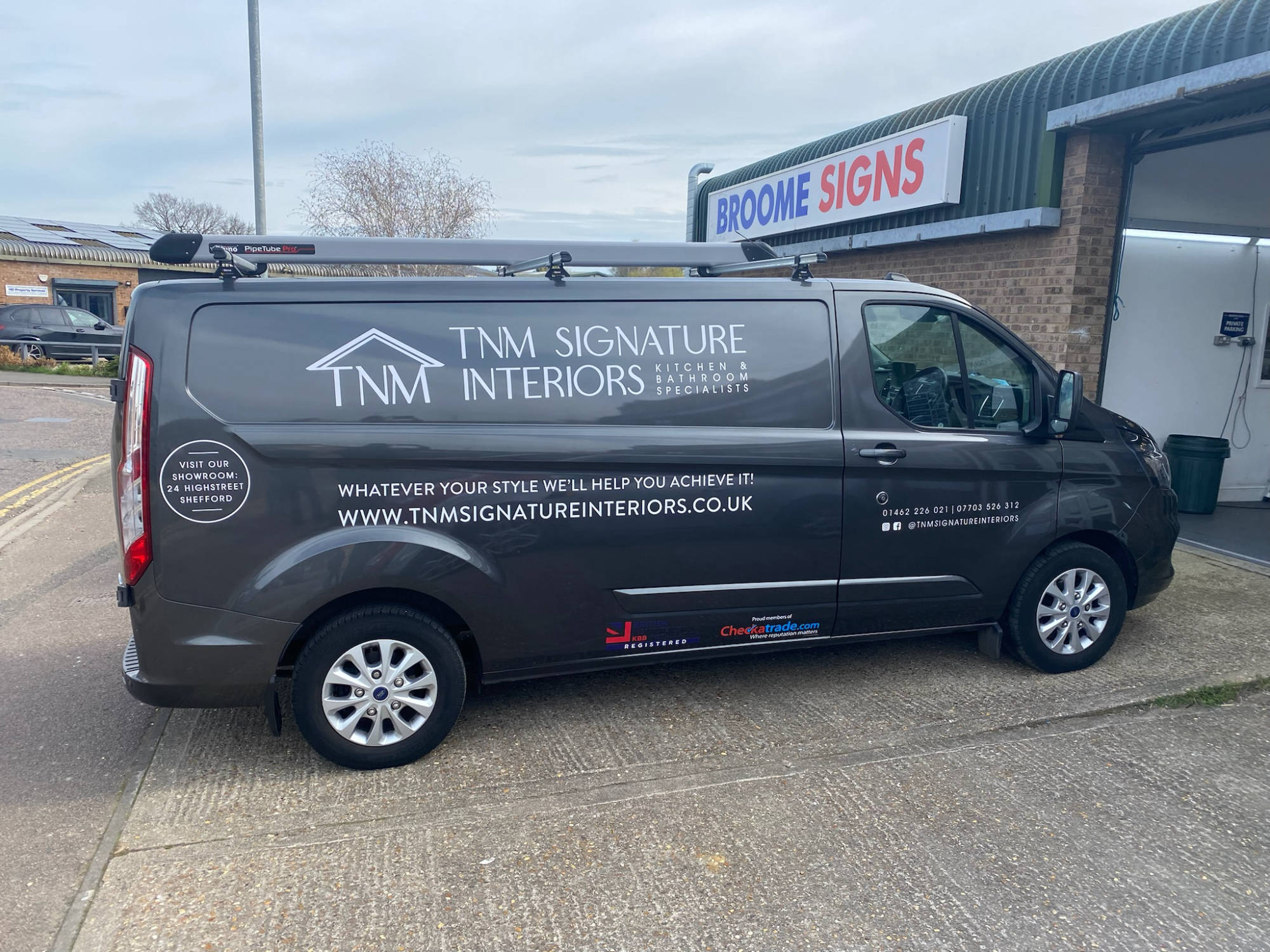 vehicle sign writting